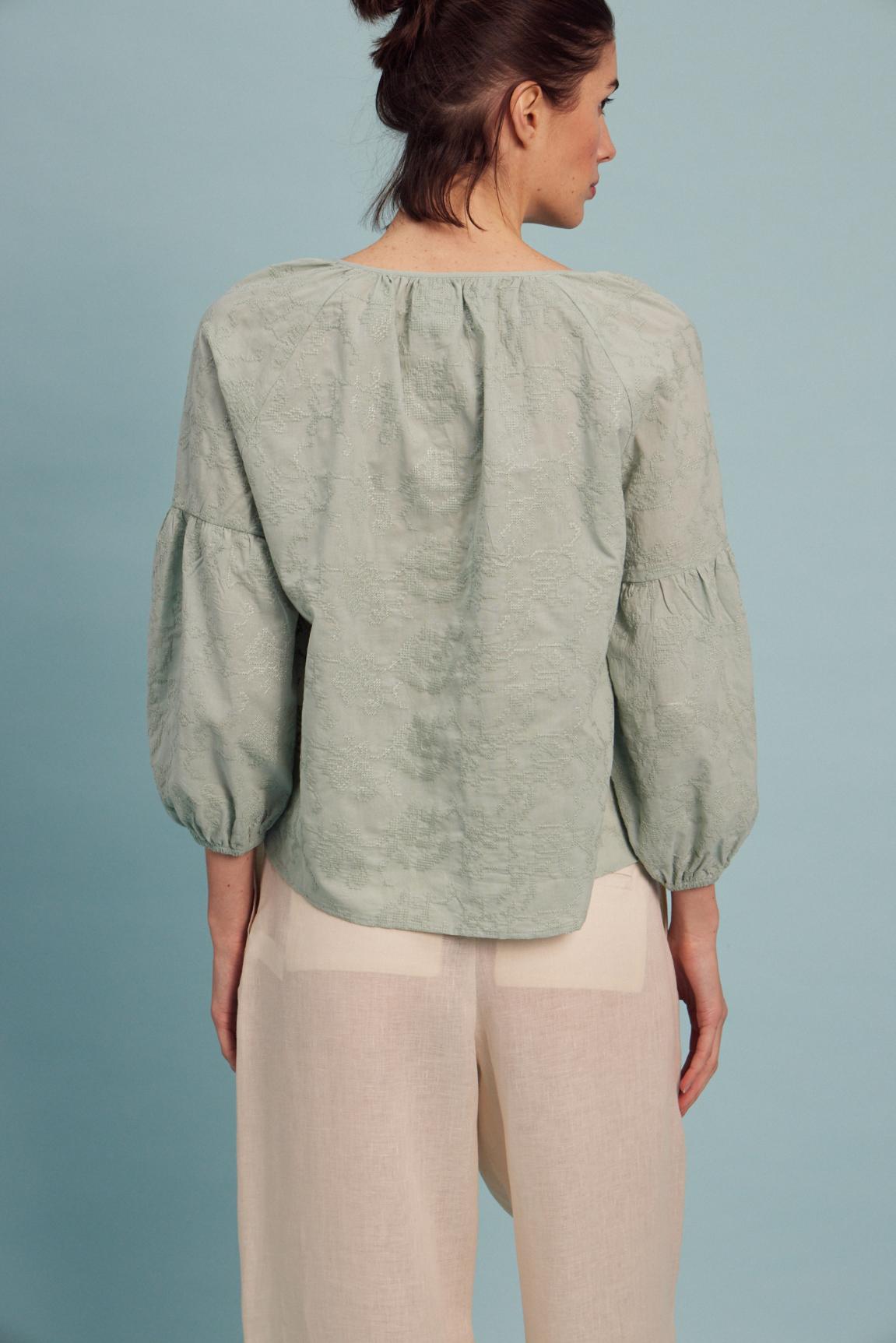 awada_blusa-alcira_57-18-2025__picture-60618