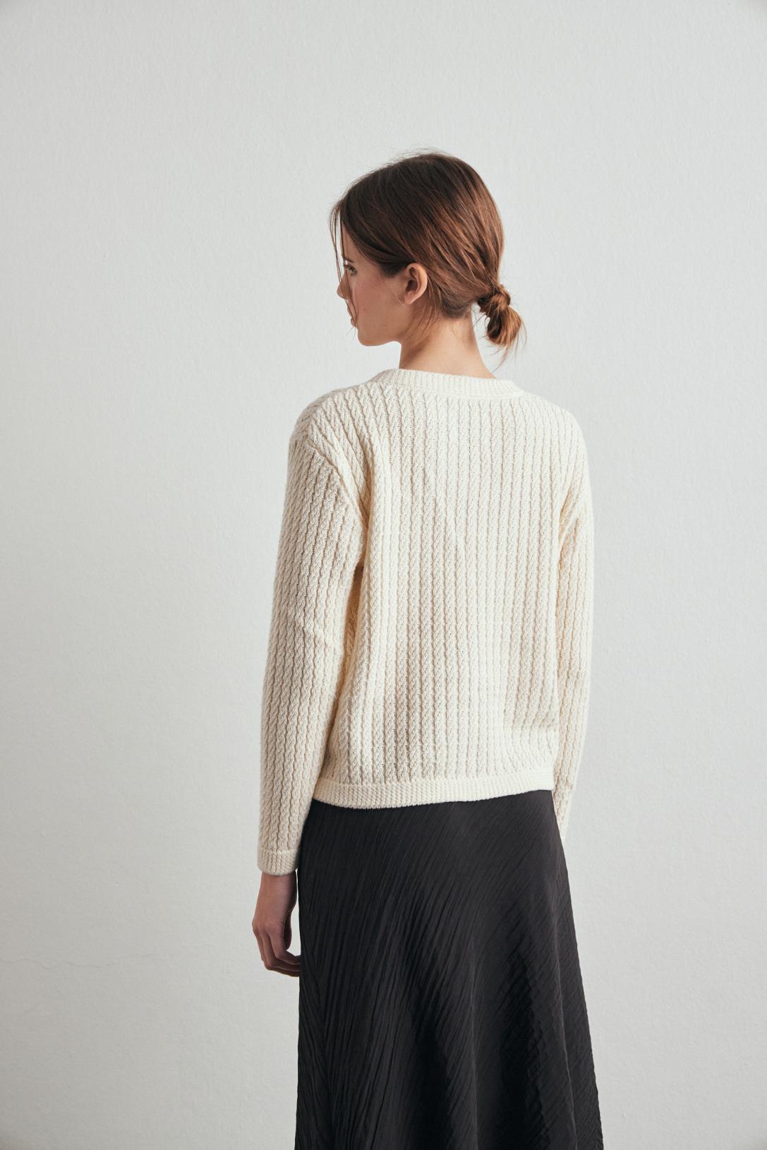 awada_cardigan-vigo_11-08-2025__picture-60736