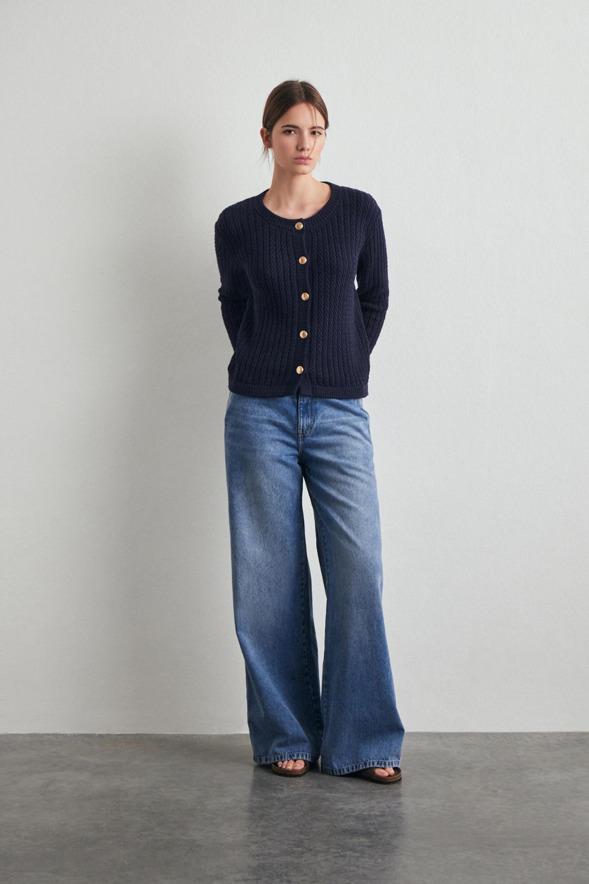 awada_cardigan-vigo_11-08-2025__picture-60738