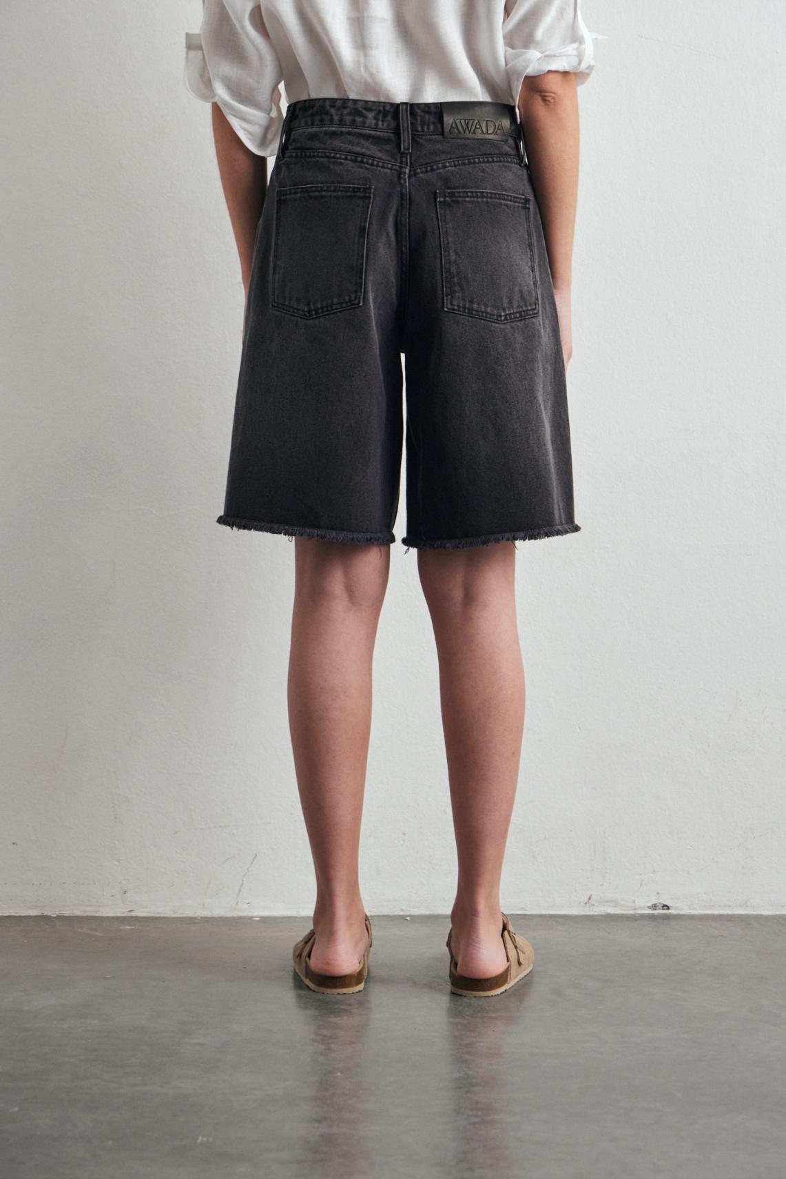 awada_bermuda-acapulco-black_50-04-2026__picture-60758