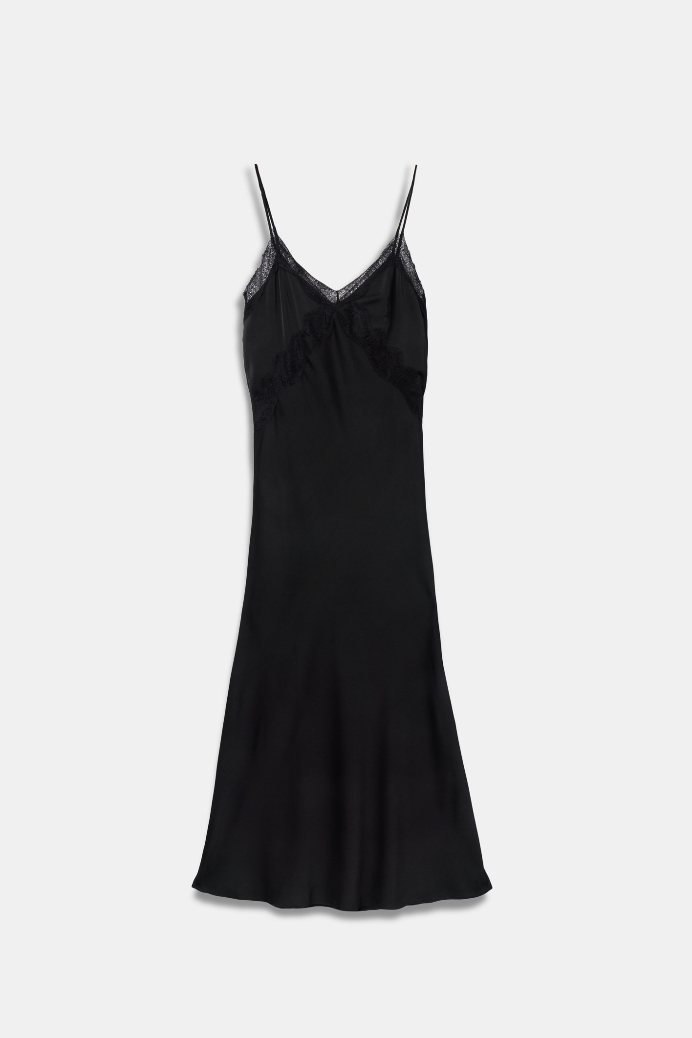 awada_vestido-encaje_03-22-2025__picture-60822