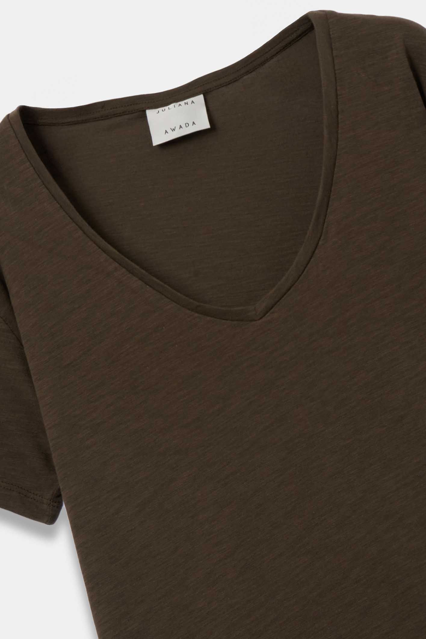 awada_remera-mc-flame-pima-v_09-18-2025__picture-61384