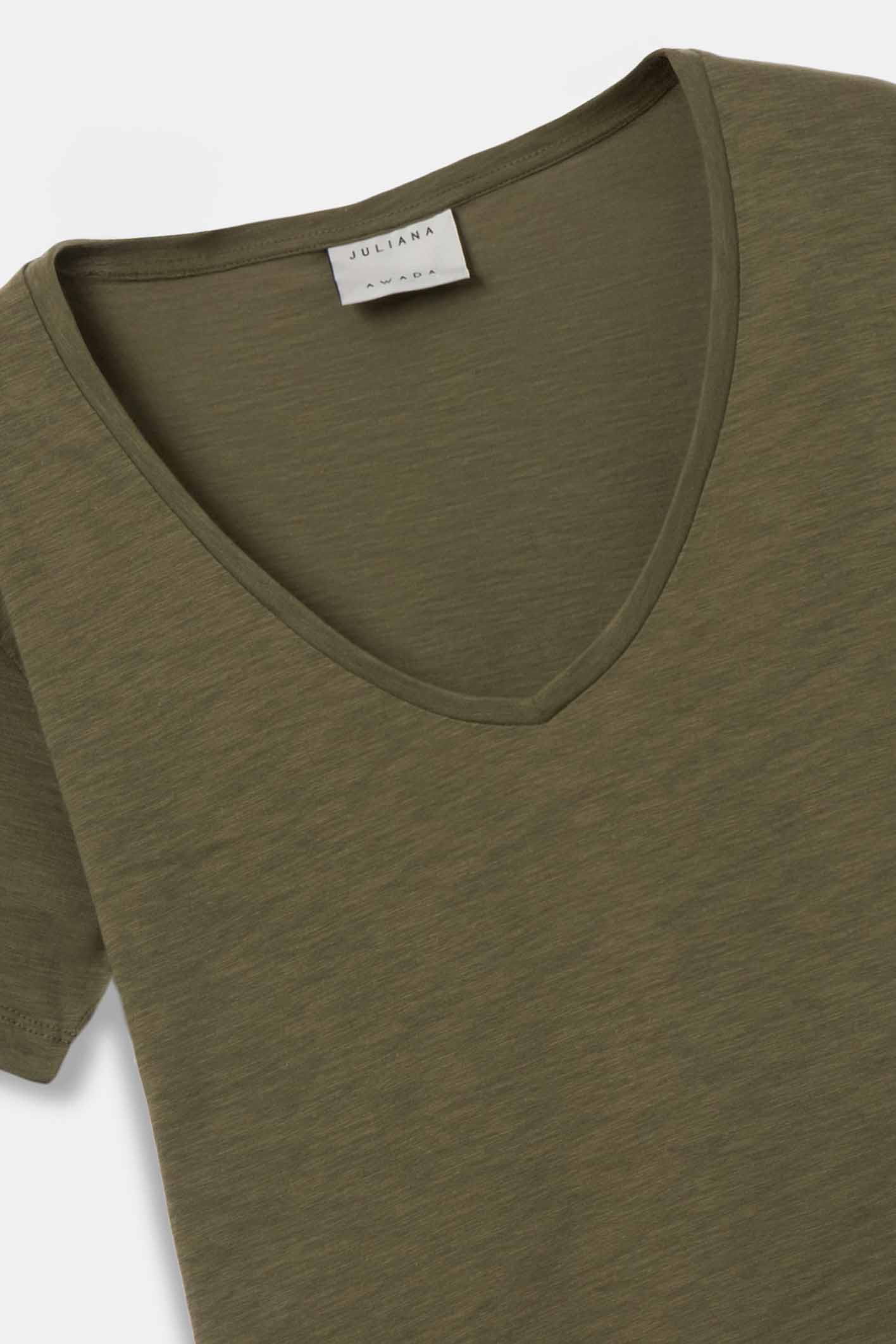 awada_remera-mc-flame-pima-v_09-18-2025__picture-61386