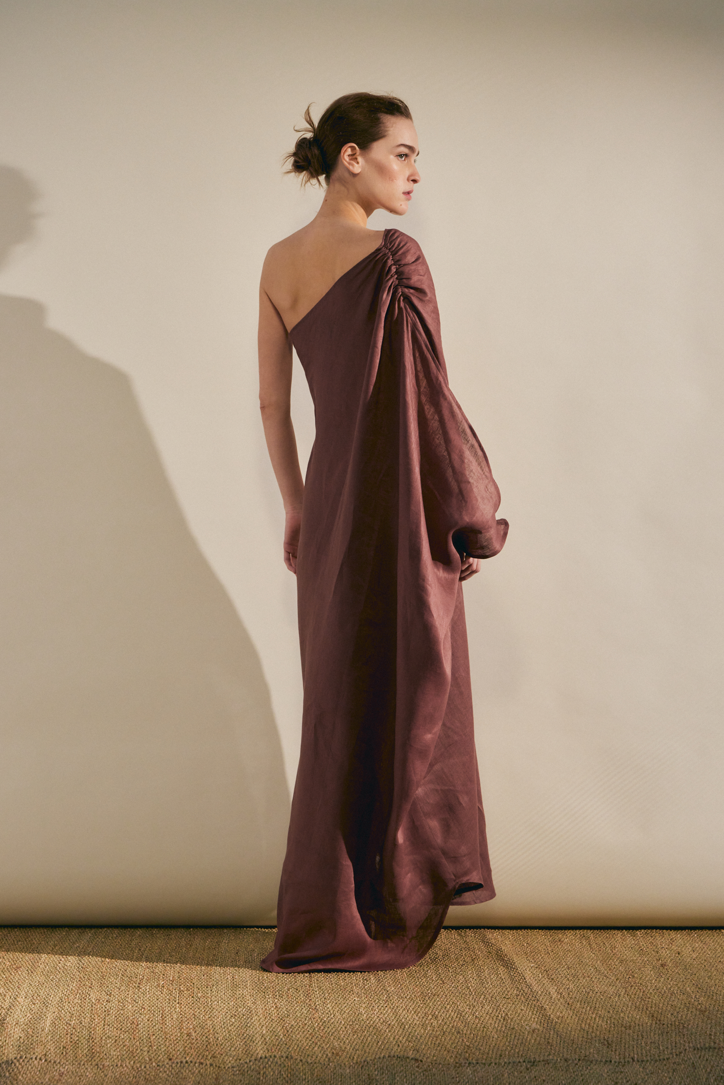awada_vestido-amplio-lino_02-22-2025__picture-61475