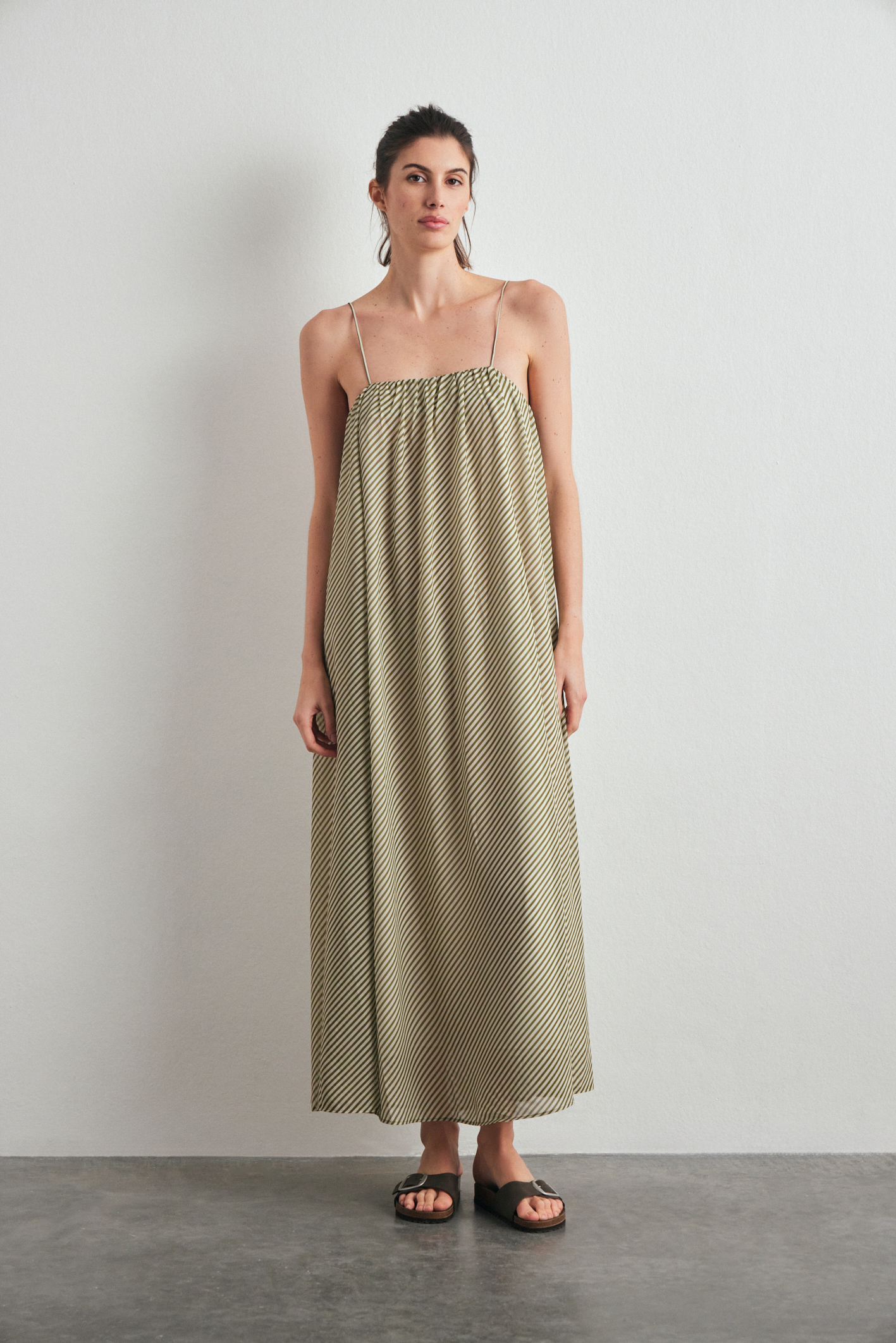 VESTIDO PRAVIA XS-L