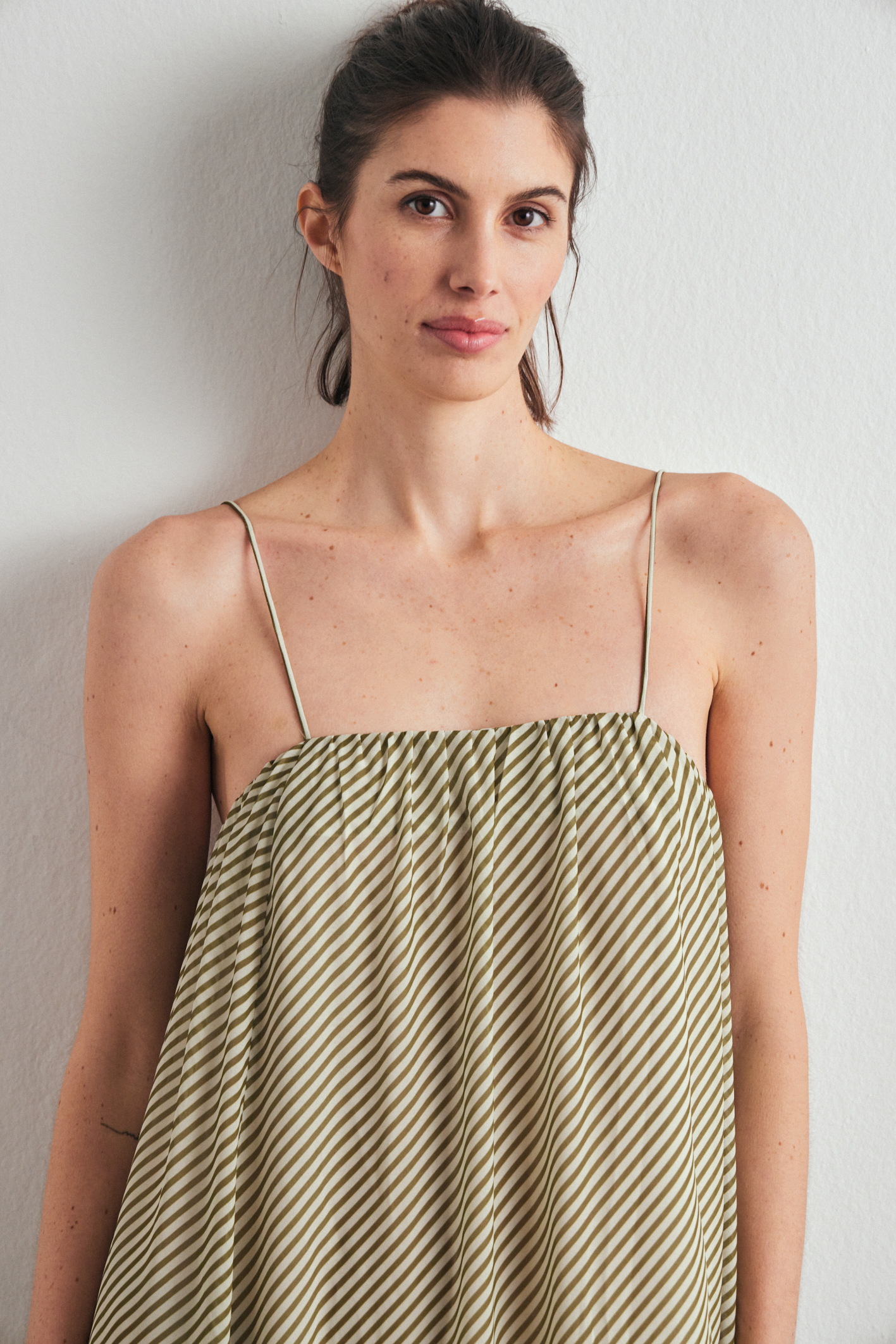 awada_vestido-pravia_46-06-2025__picture-61517