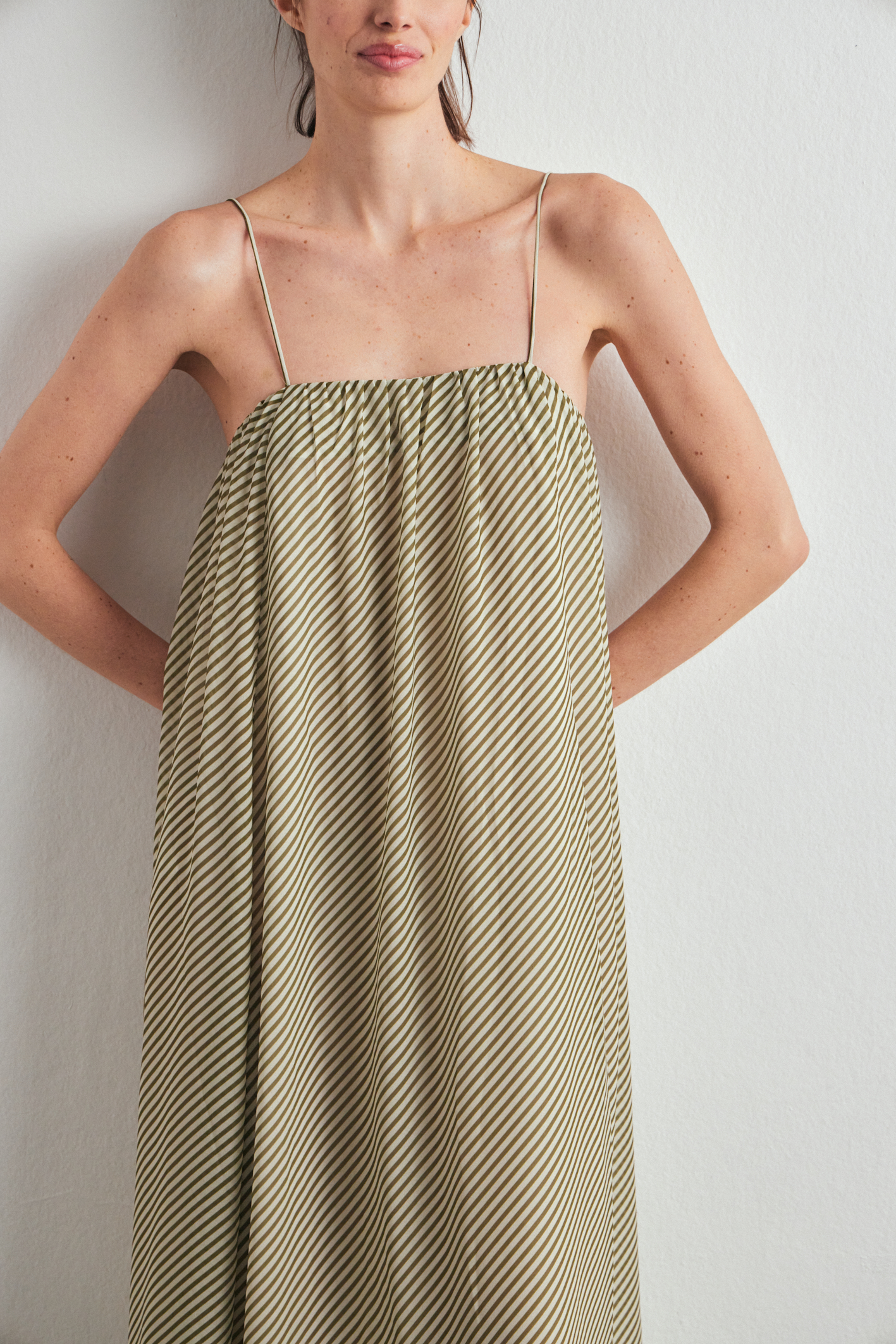 awada_vestido-pravia_46-06-2025__picture-61518