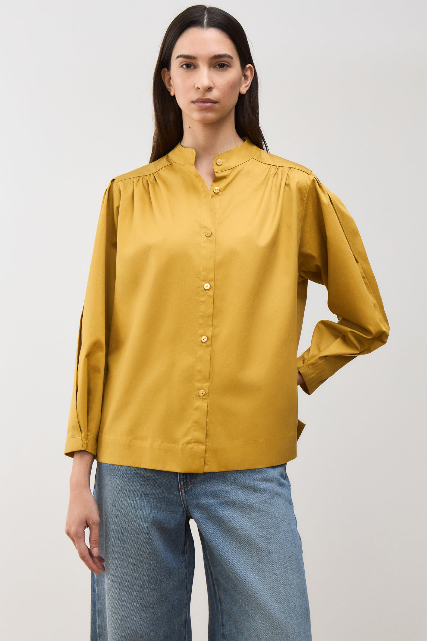 awada_camisa-avila_51-19-2026__picture-63528