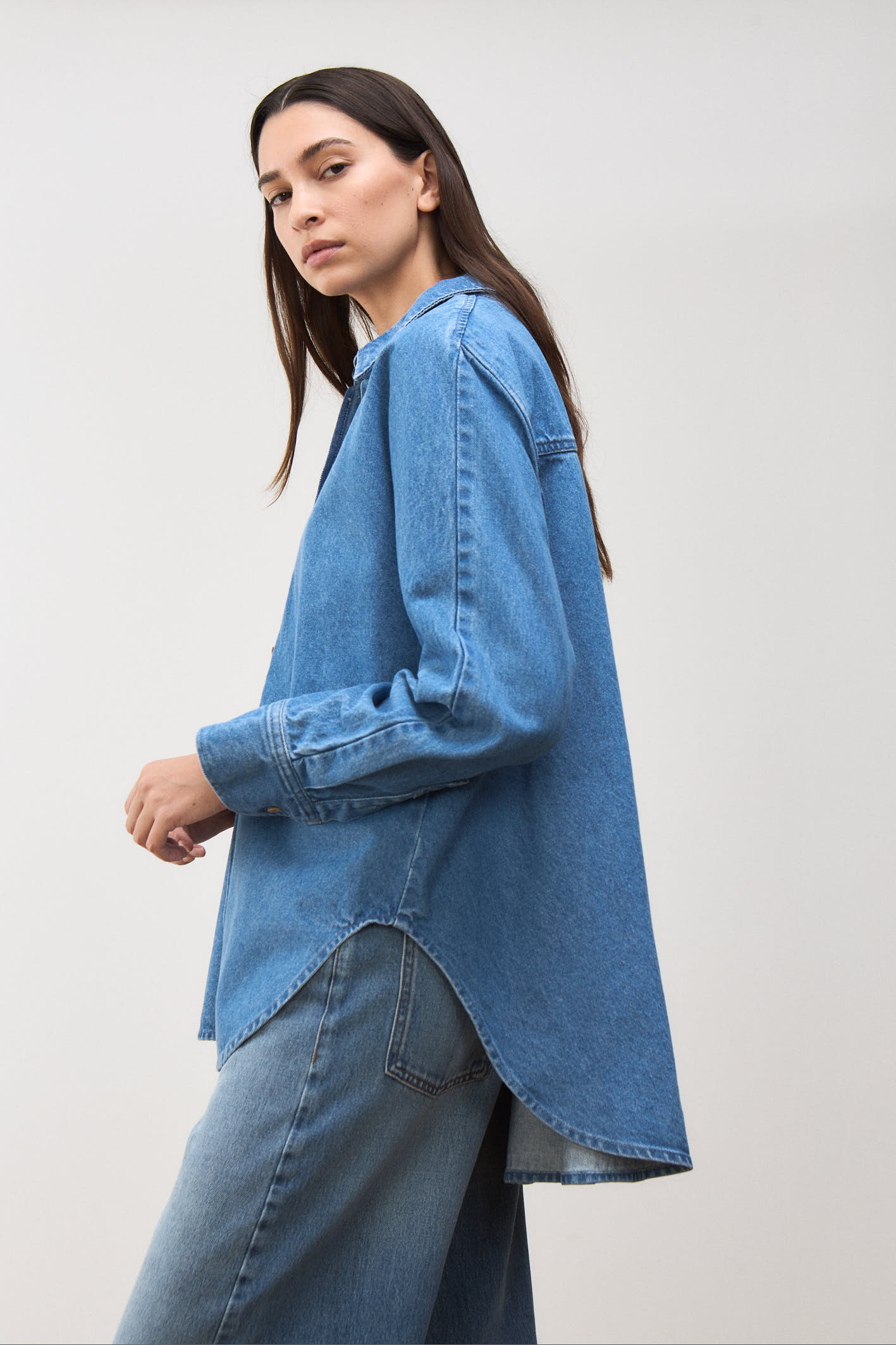 awada_camisaco-light-blue_44-20-2026__picture-63613