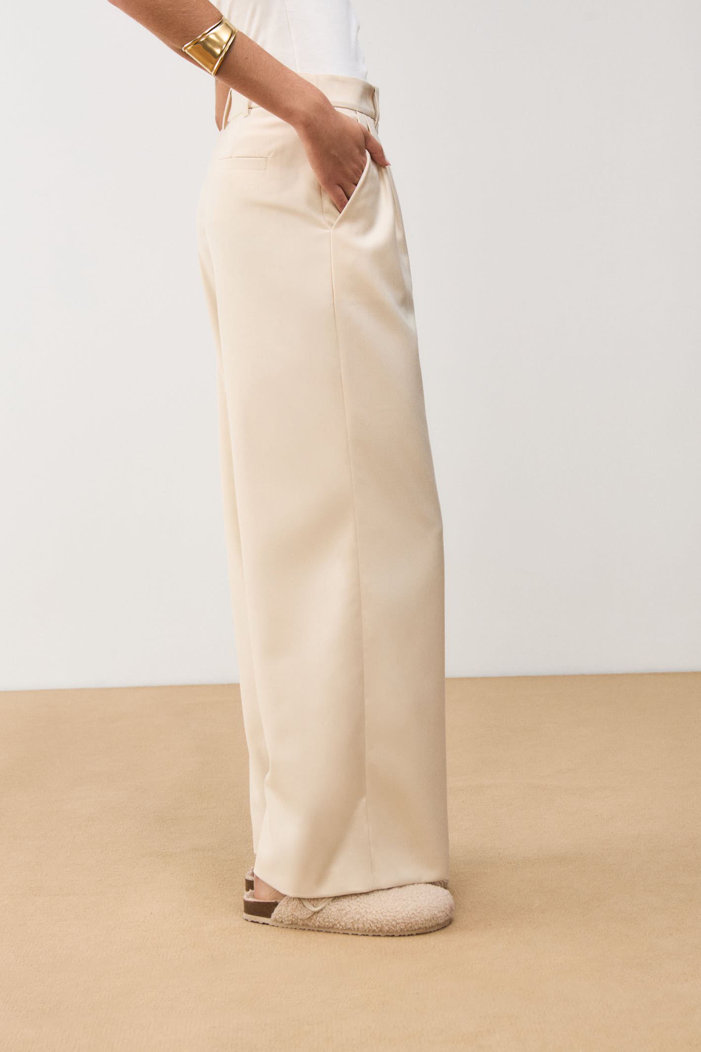 awada_pantalon-noto_45-13-2026__picture-63790