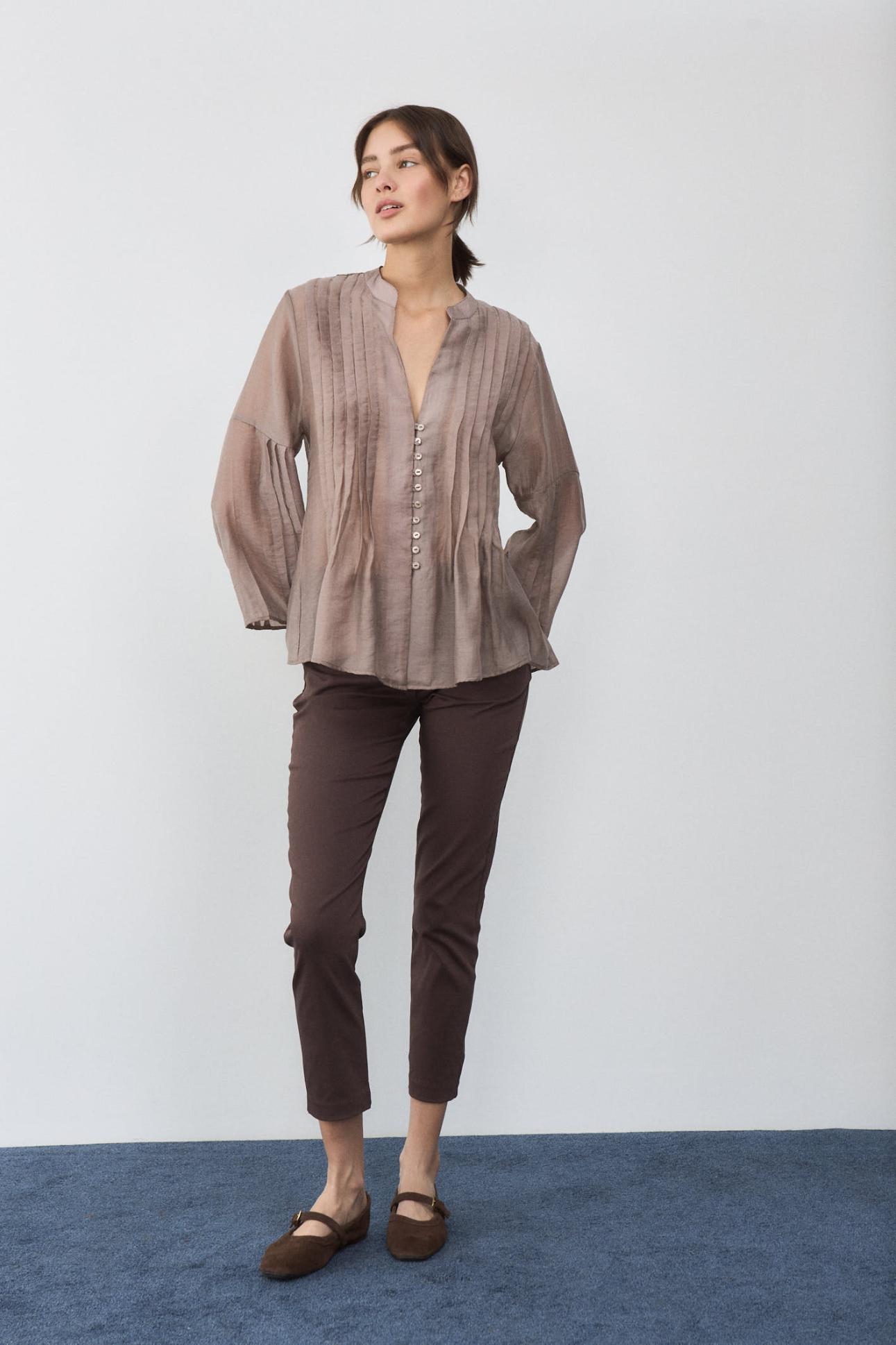 awada_blusa-miraval_50-19-2026__picture-63821