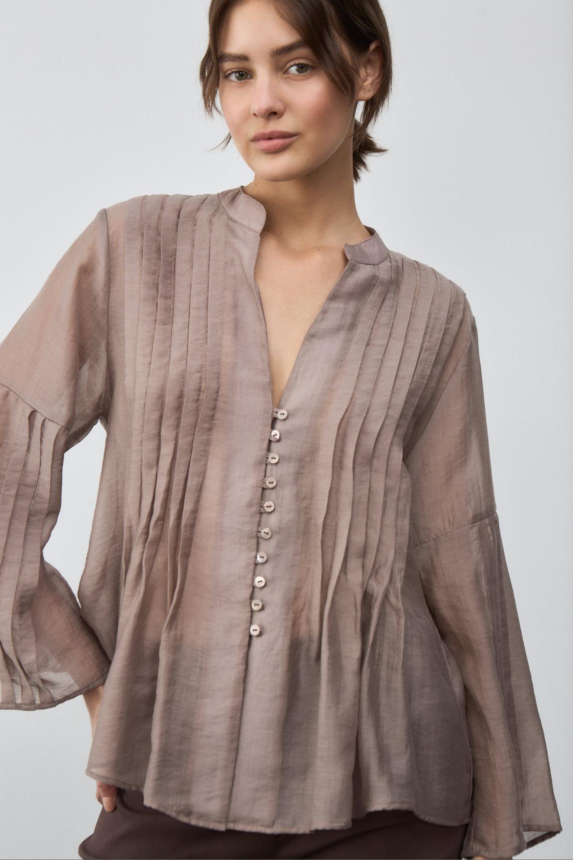 awada_blusa-miraval_50-19-2026__picture-63822