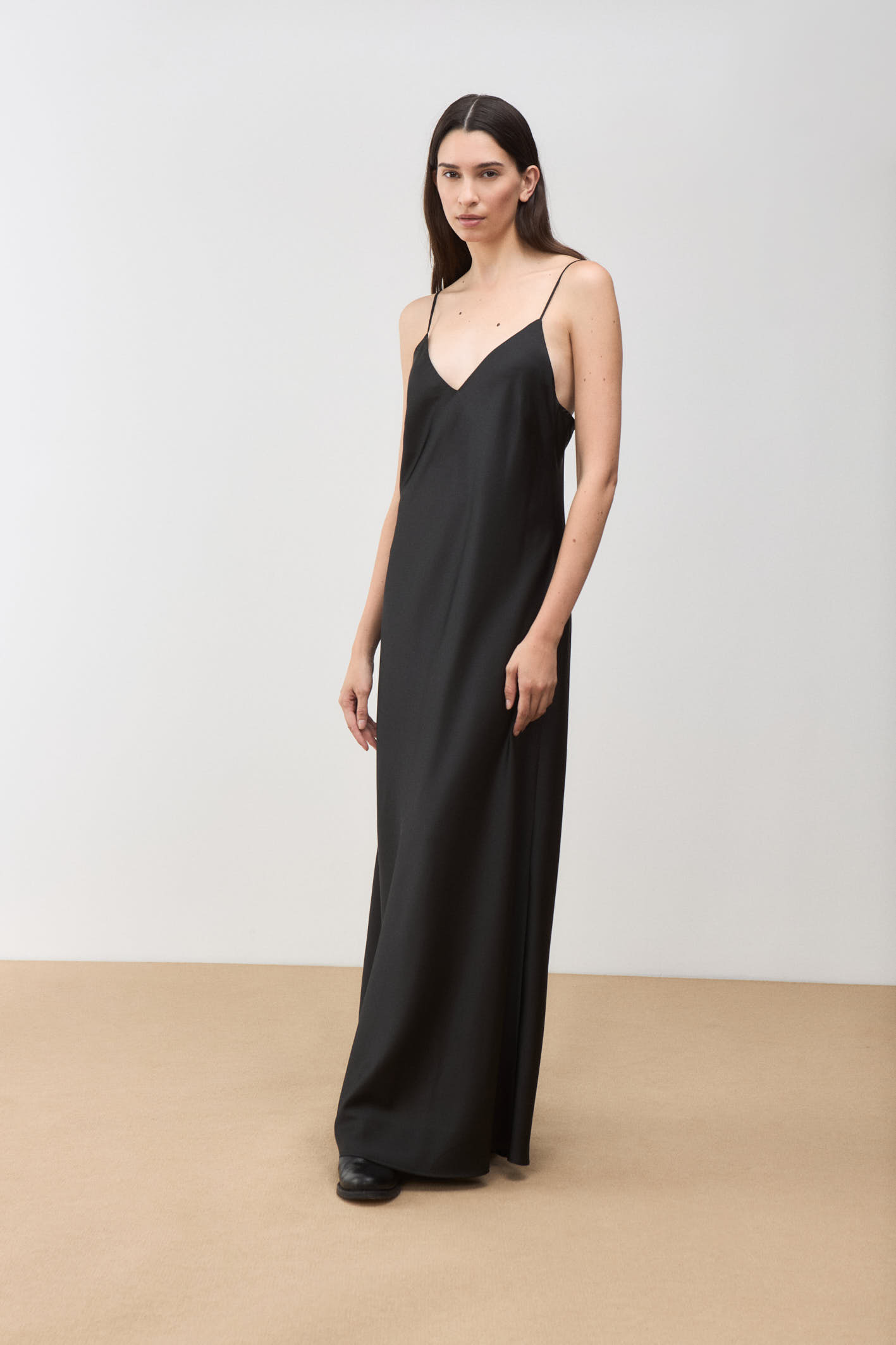 awada_vestido-aragon_35-09-2026__picture-63865