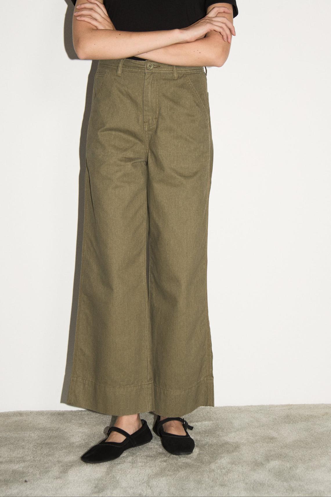 awada_pantalon-salerno_54-09-2026__picture-63980