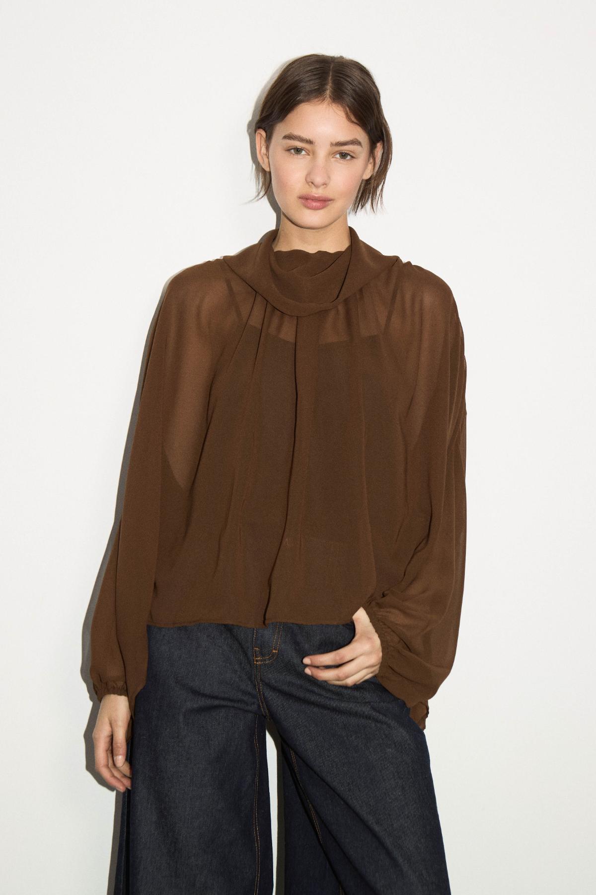 awada_blusa-chiavari_45-09-2026__picture-64030