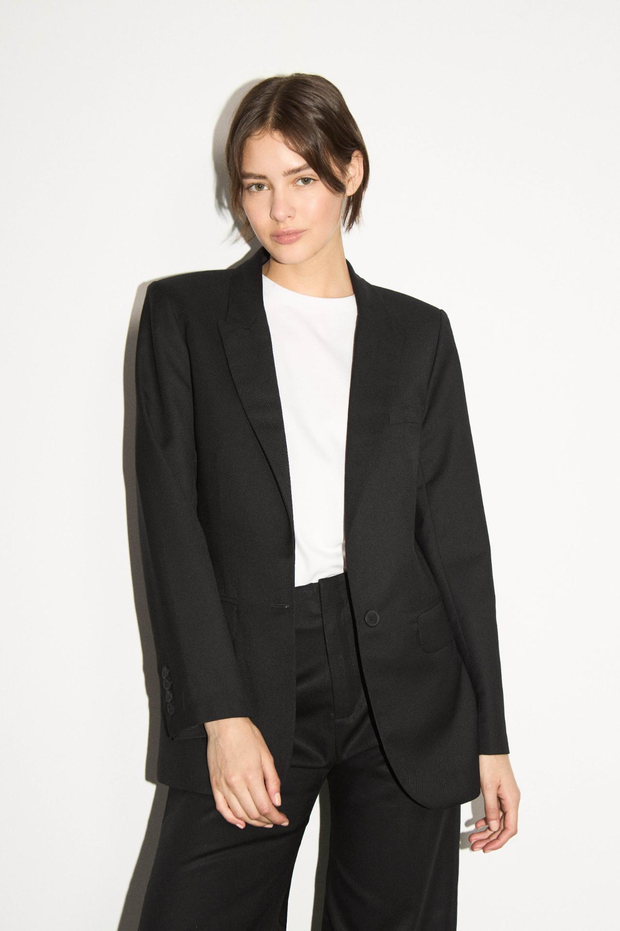awada_blazer-noto_53-09-2026__picture-64066