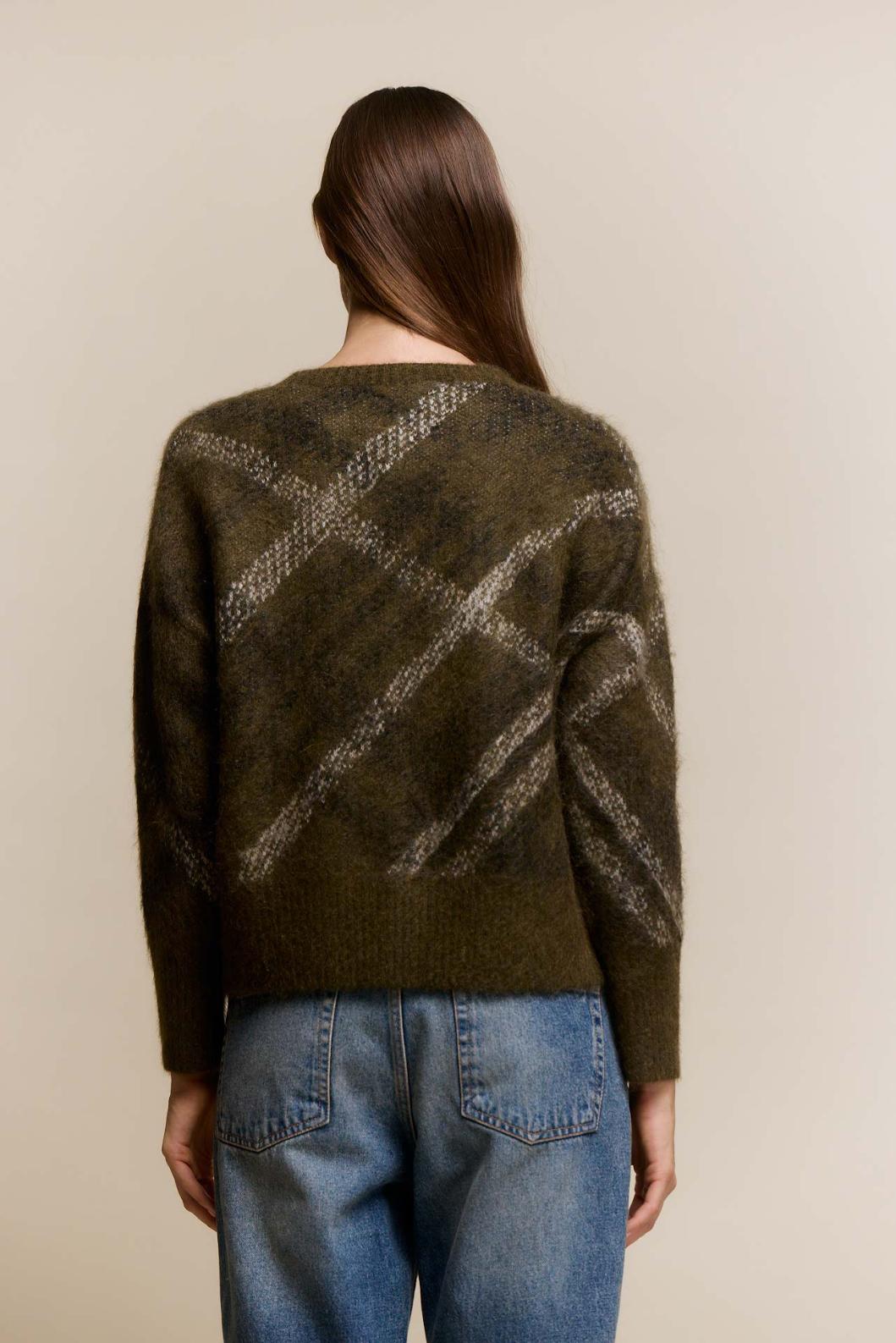 awada_sweater-mohair_31-19-2026__picture-64271
