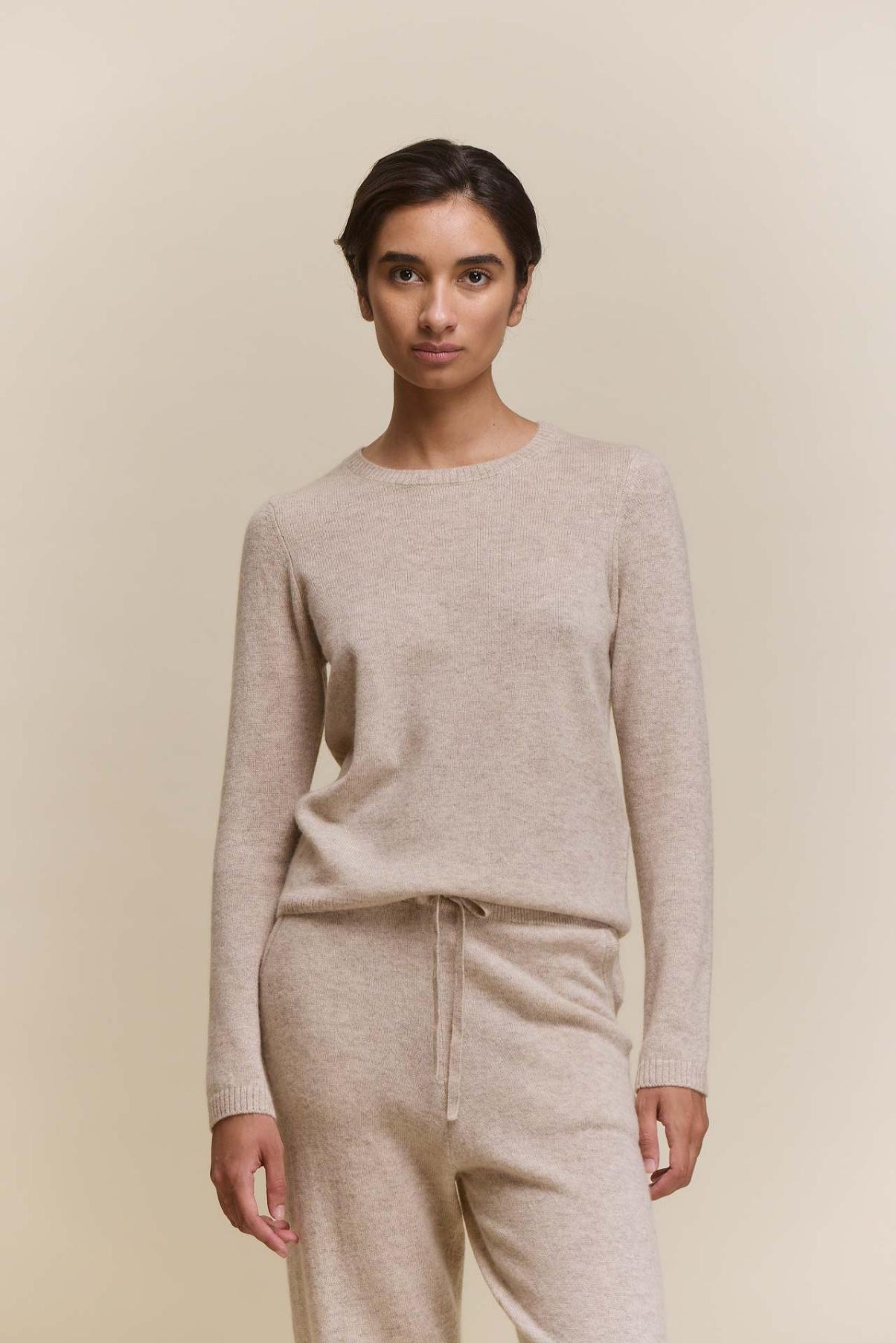 awada_sweater-liviano-cashmere_28-23-2026__picture-64317