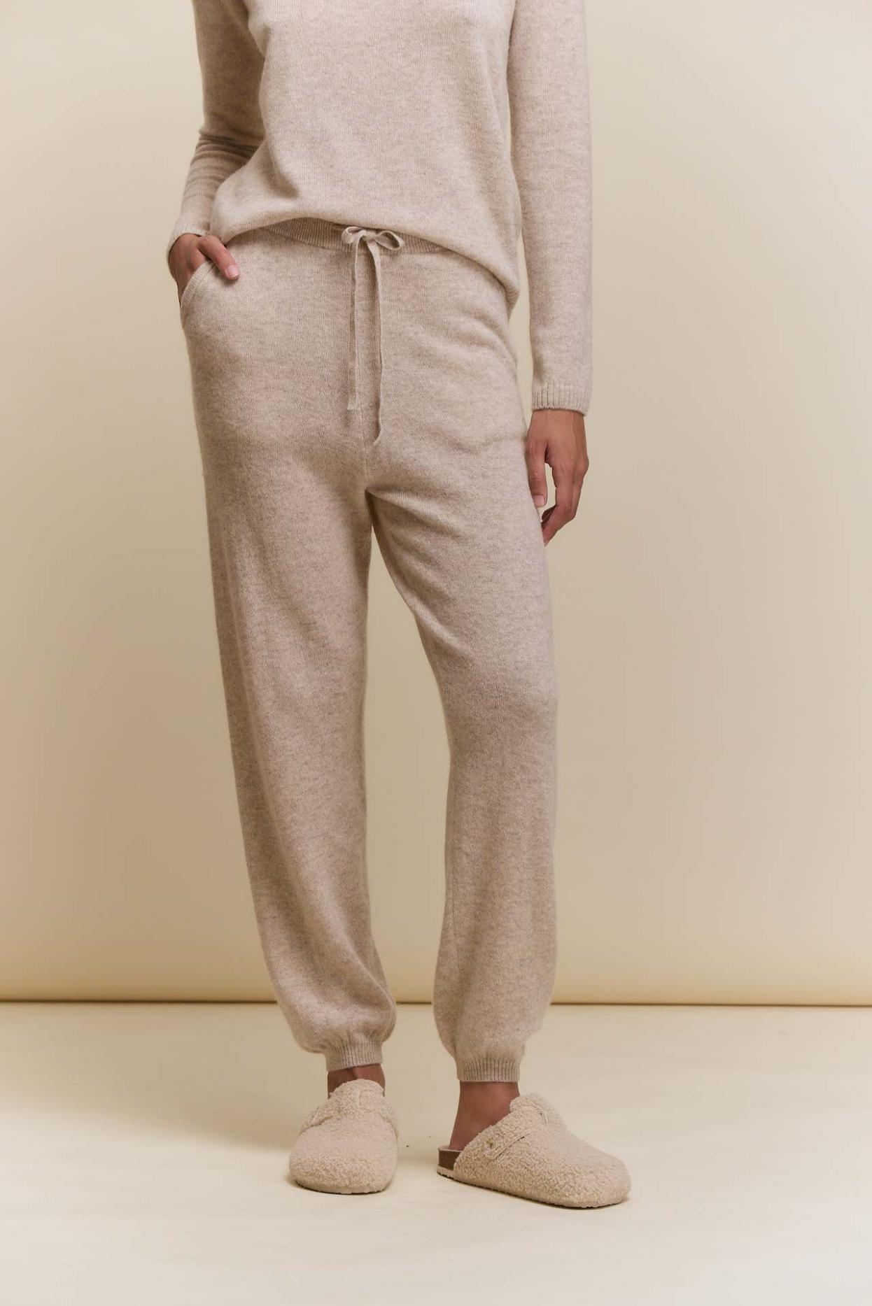 awada_pantalon-liviano-cashmere_15-23-2026__picture-64547