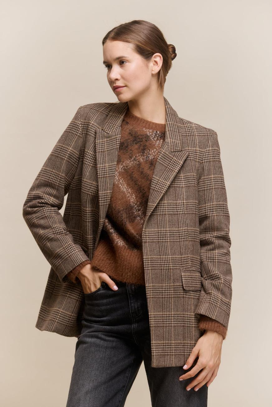 awada_blazer-tramado_46-09-2026__picture-64582