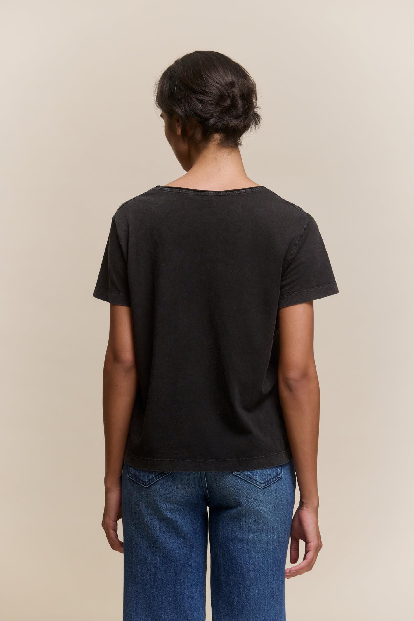 awada_remera-v-basic_29-20-2026__picture-64776