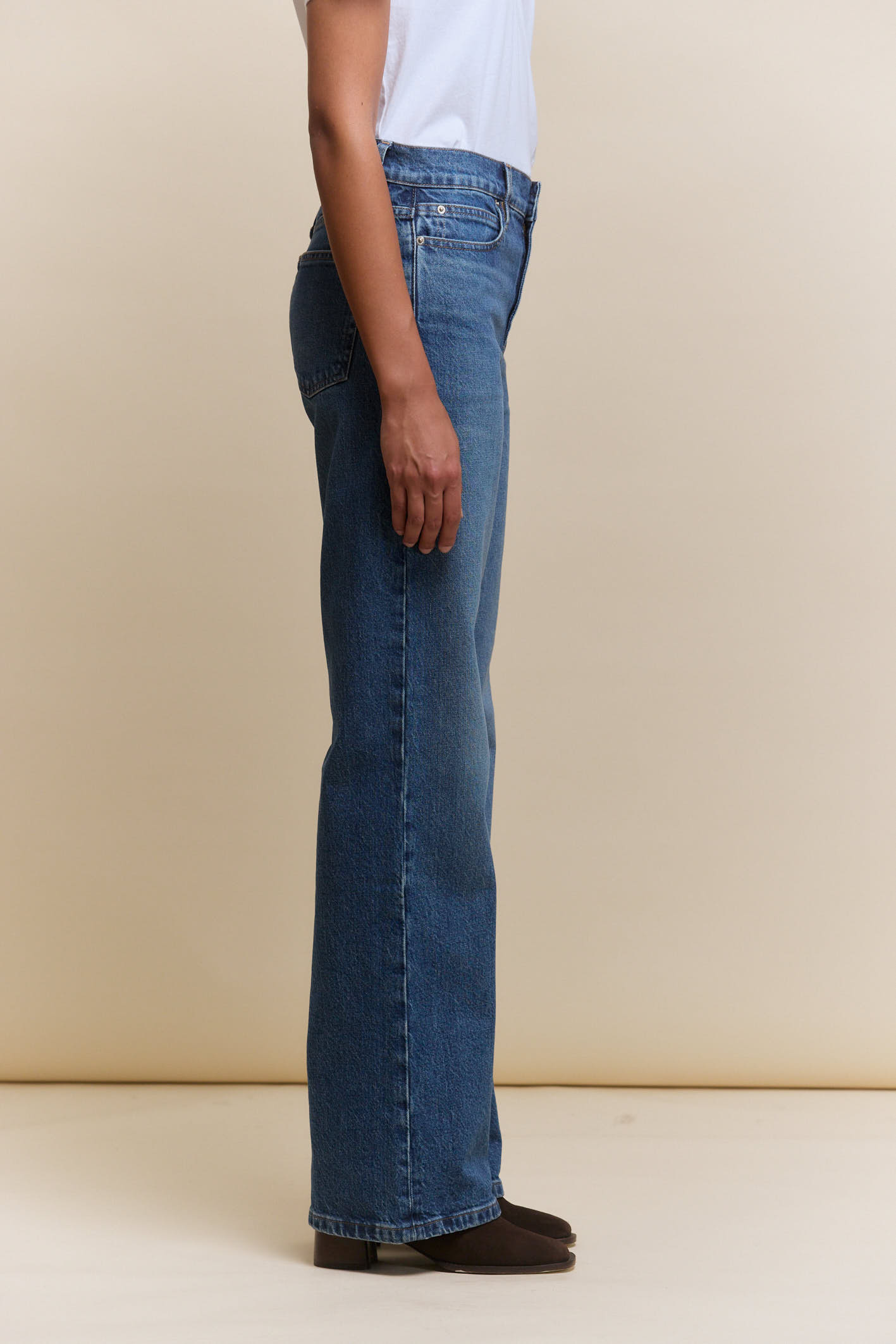 awada_jean-straight-blue_01-23-2026__picture-64870