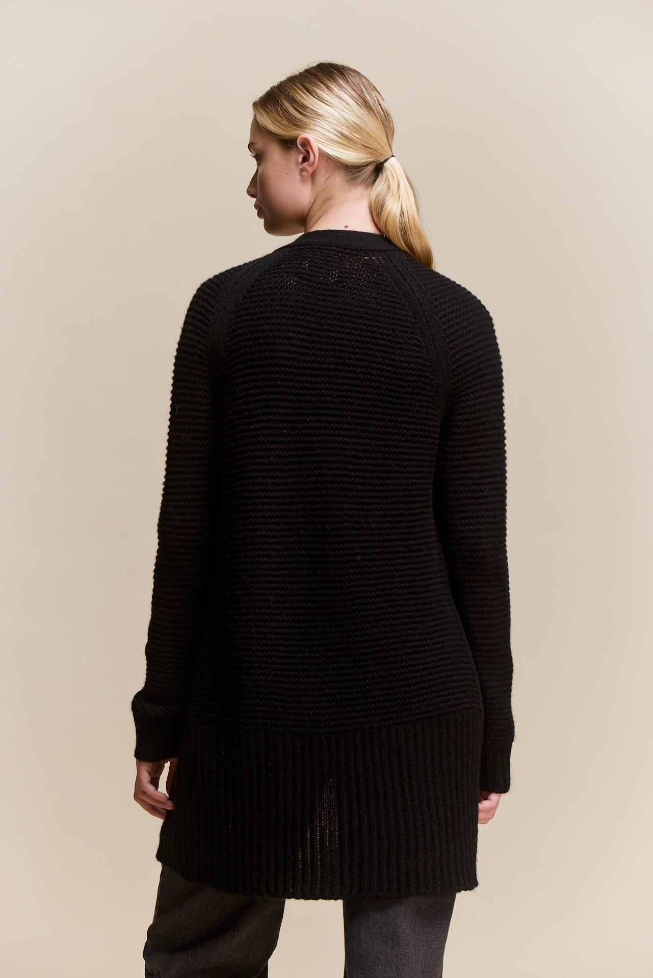 awada_cardigan-largo-cashmere_45-19-2026__picture-64937