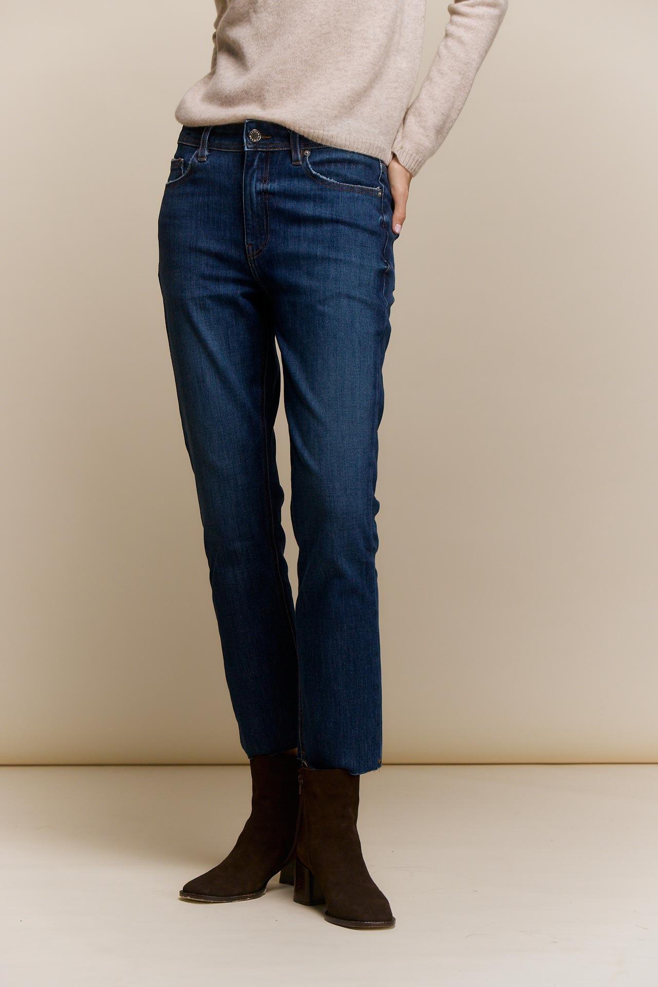 awada_jean-slim-blue_34-09-2026__picture-64983