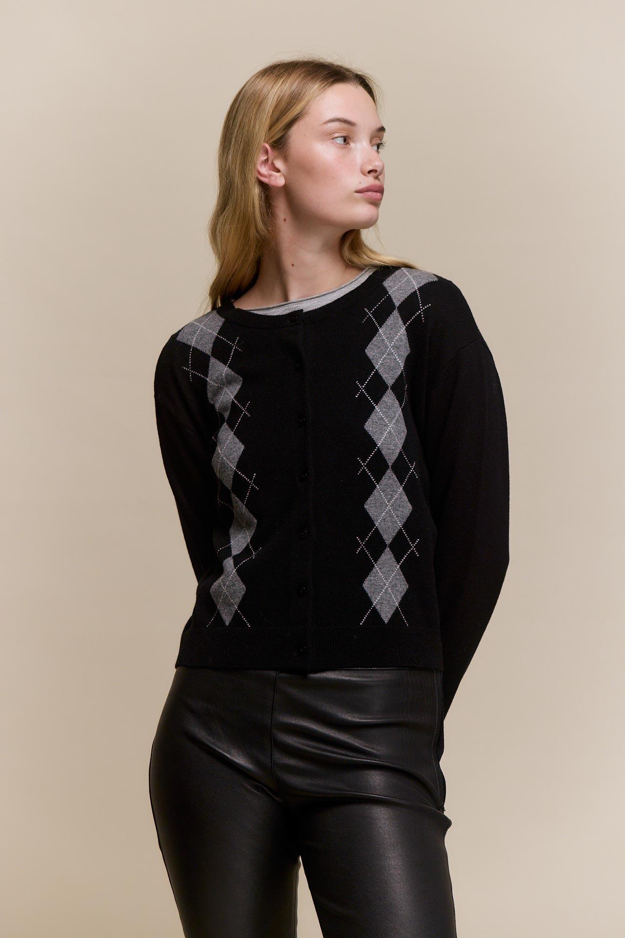 awada_cardigan-rombos-cashmere_37-09-2026__picture-65033