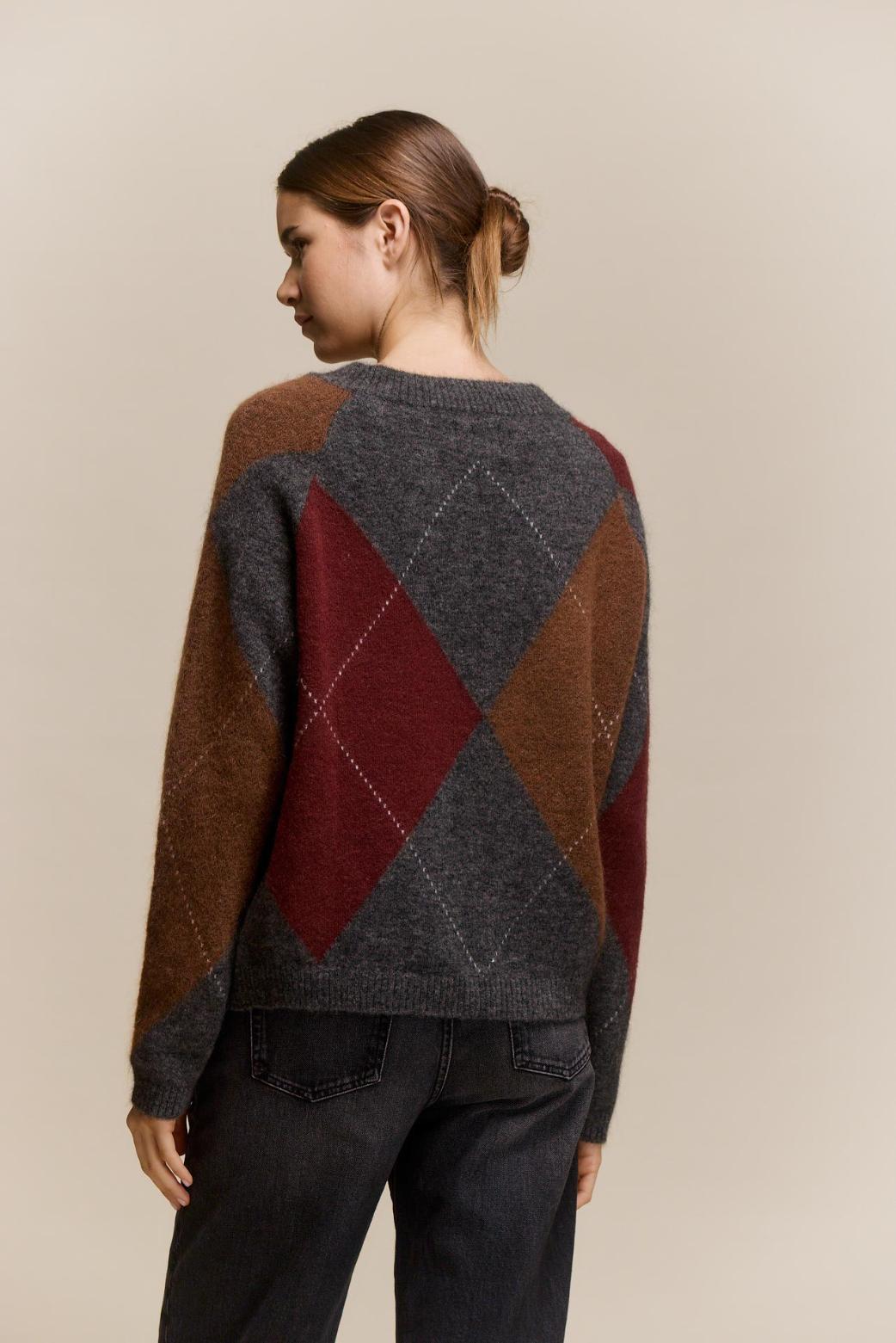 awada_sweater-rombos_38-09-2026__picture-65084