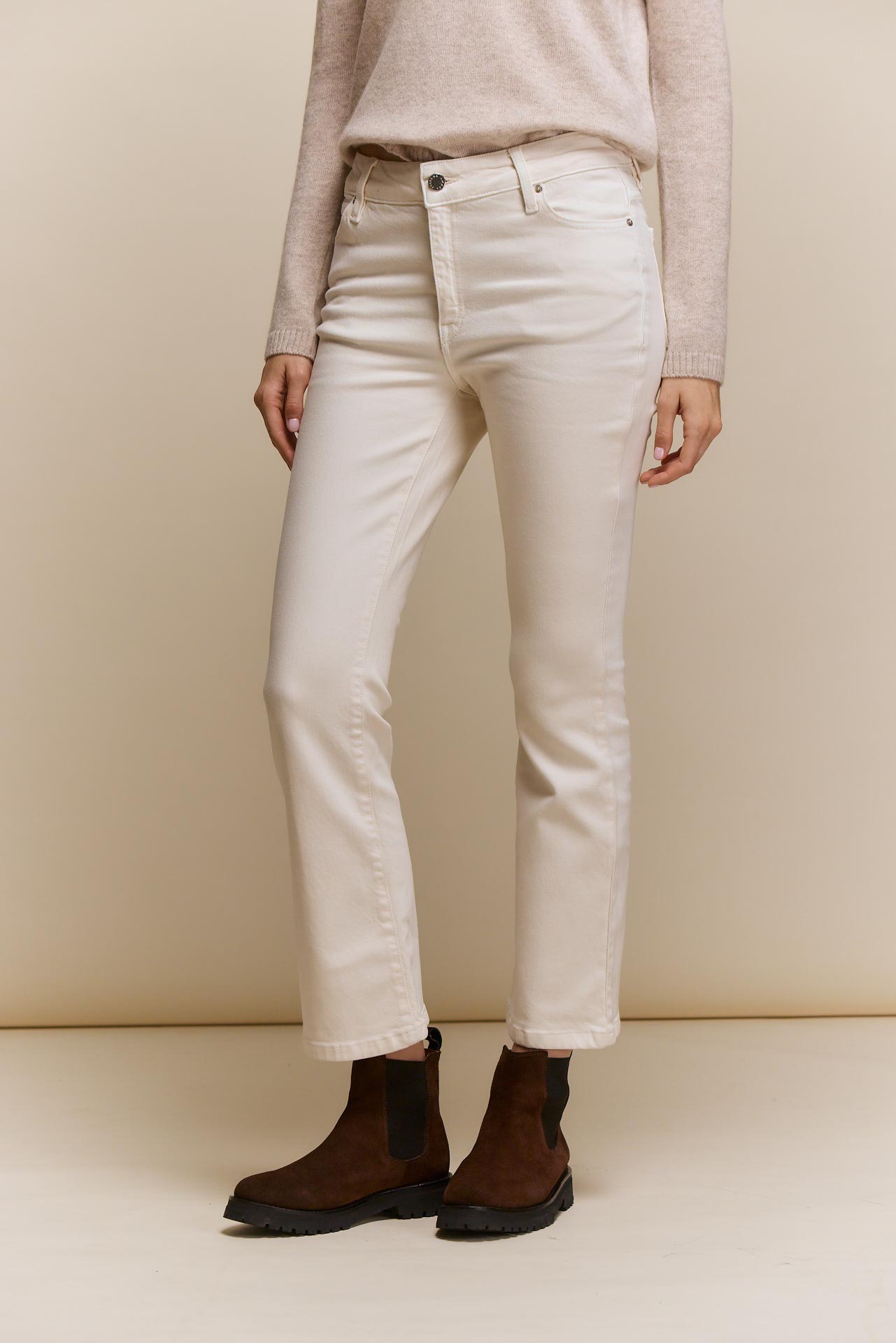 awada_jean-bootcut_27-04-2026__picture-65131
