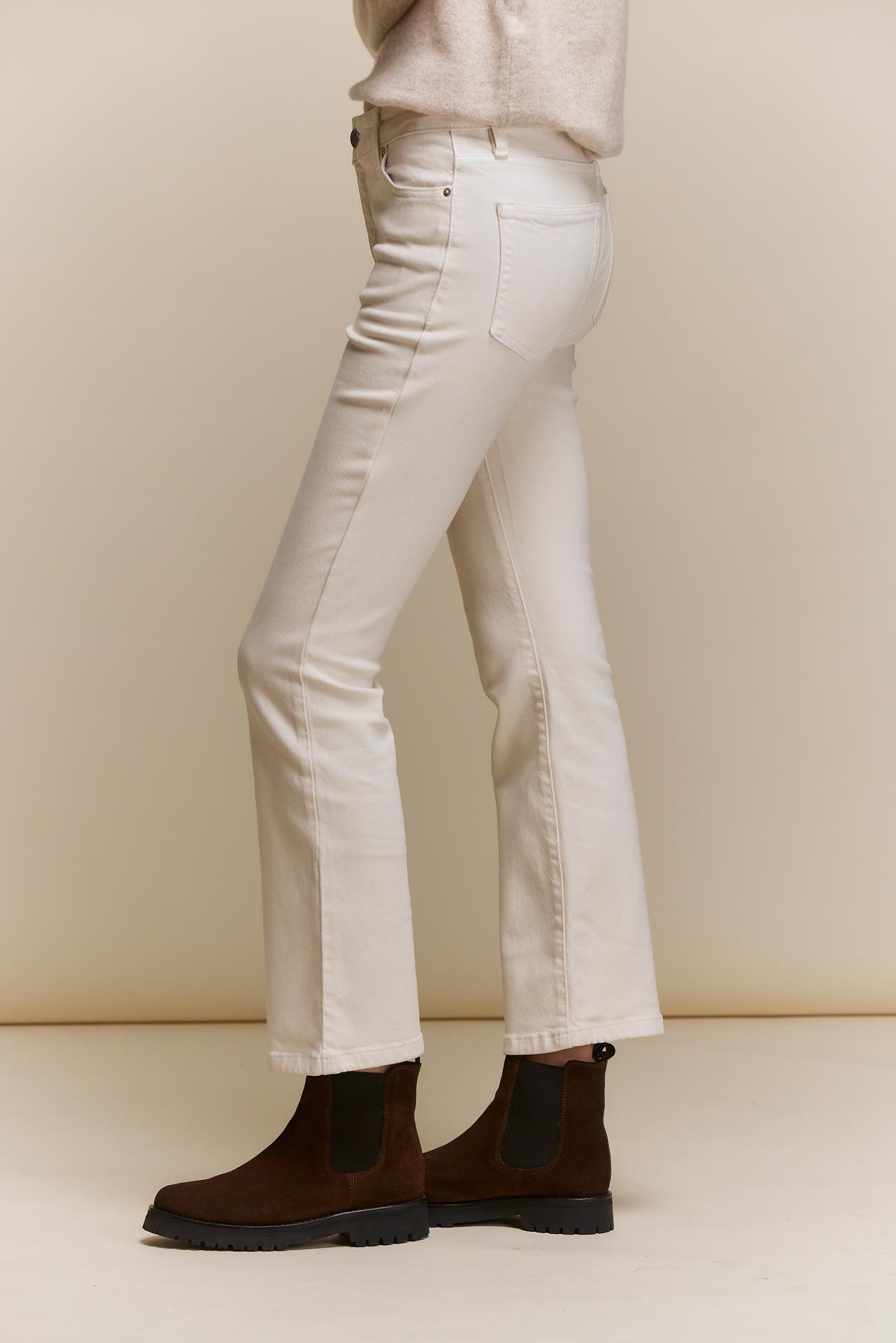 awada_jean-bootcut_27-04-2026__picture-65132