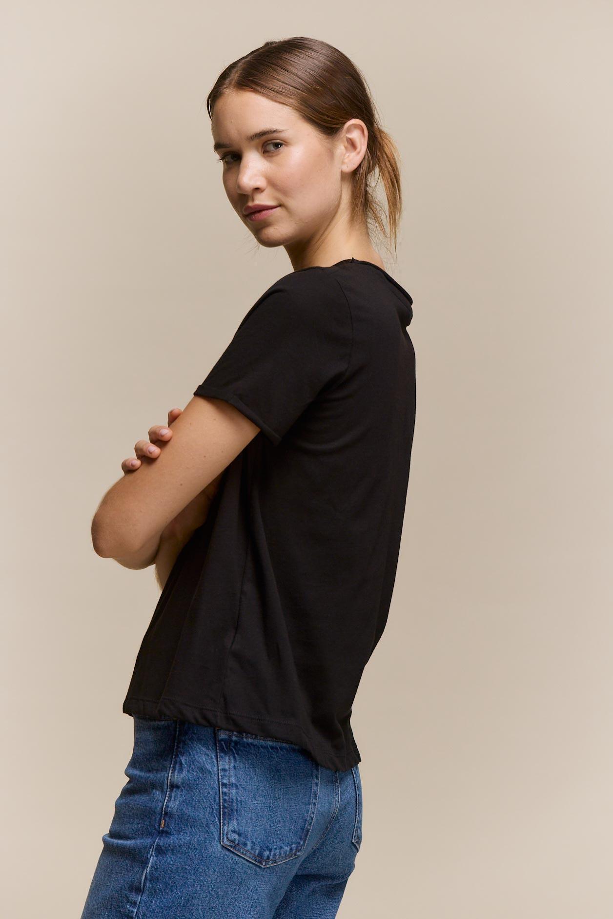 awada_remera-liviana_56-09-2026__picture-65199