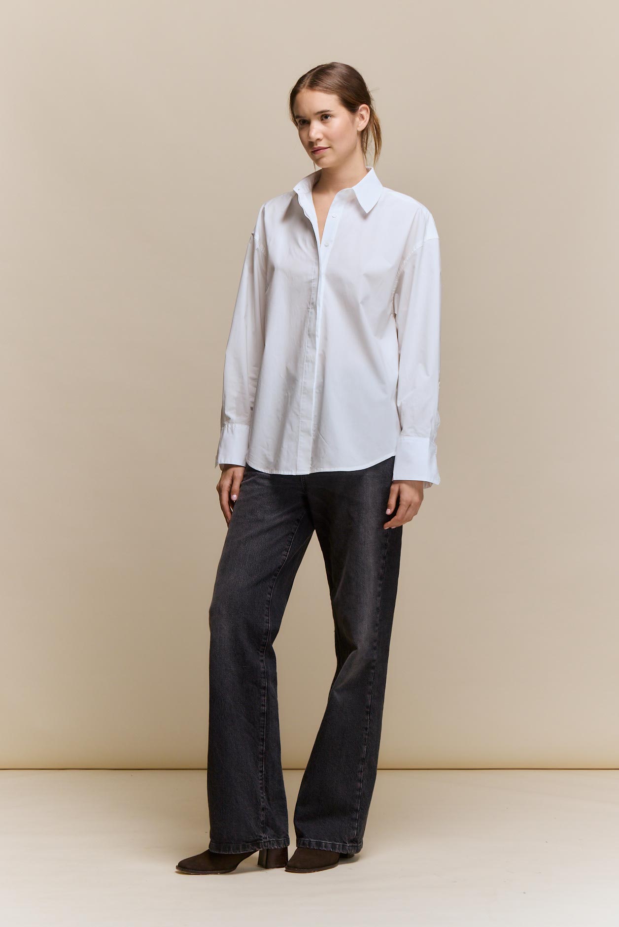 awada_camisa-poplin_01-09-2026__picture-65216