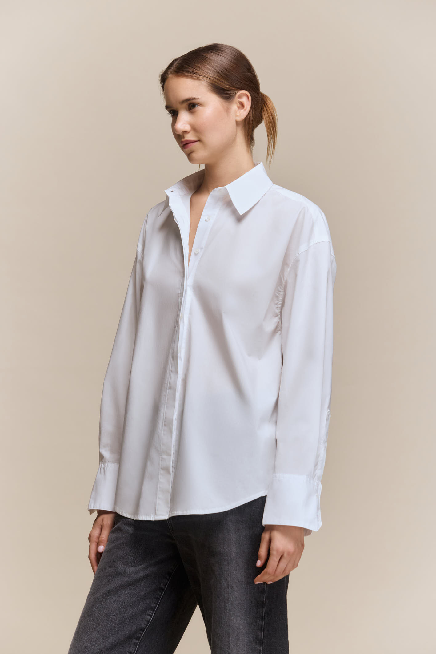 awada_camisa-poplin_01-09-2026__picture-65217