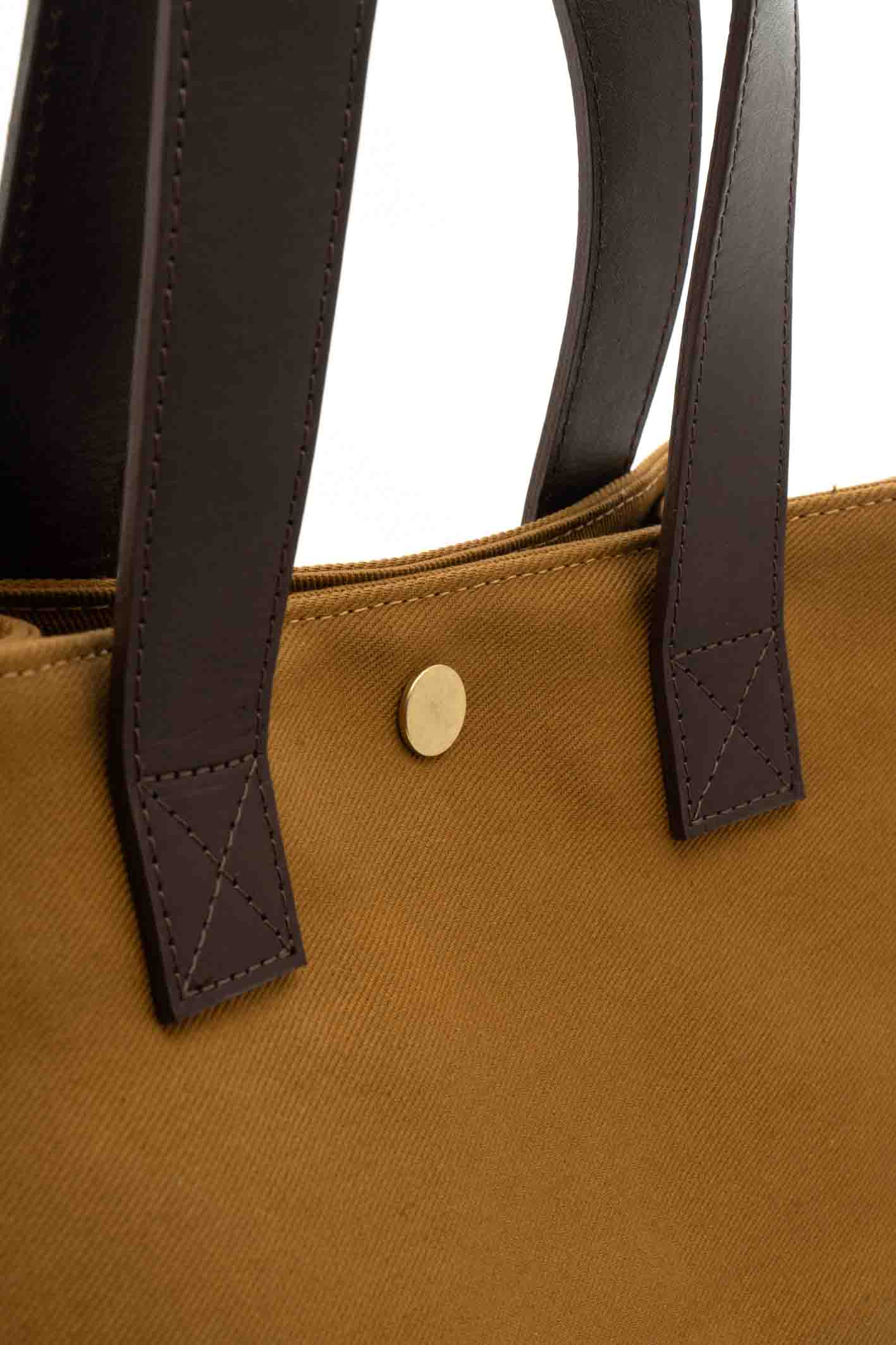 awada_cartera-gabardina_57-09-2026__picture-65390